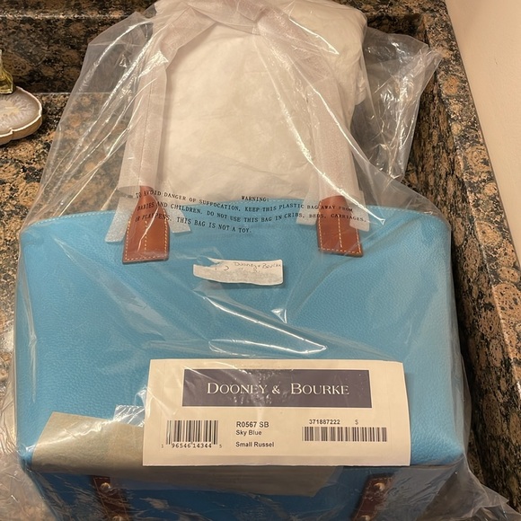 Dooney & Bourke Russel Sky Blue R0567 SB. Retail 398.00 Leather NWT - Picture 7 of 11